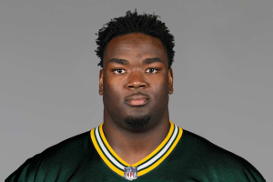 Anthony Campbell chama atenção ao desviar passes no training camp